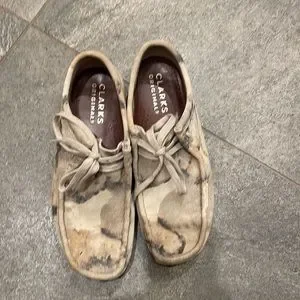 Clarks | Shoes | Clarks Wallabee Offwhite Camo Msrp 79 Men  display picture 3
